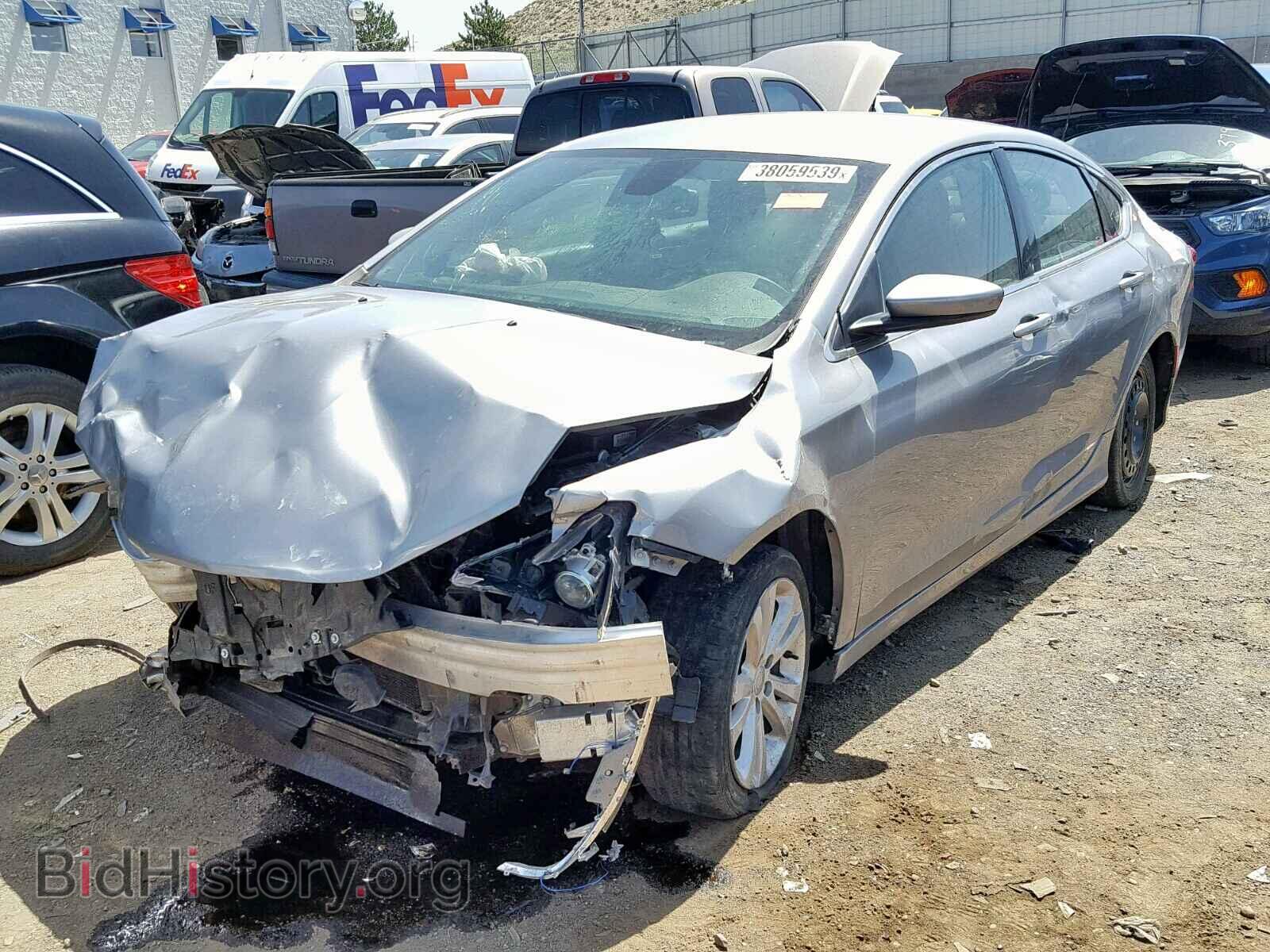 2016 CHRYSLER 200 - VIN: 1C3CCCAB9GN177122 - Photo 2