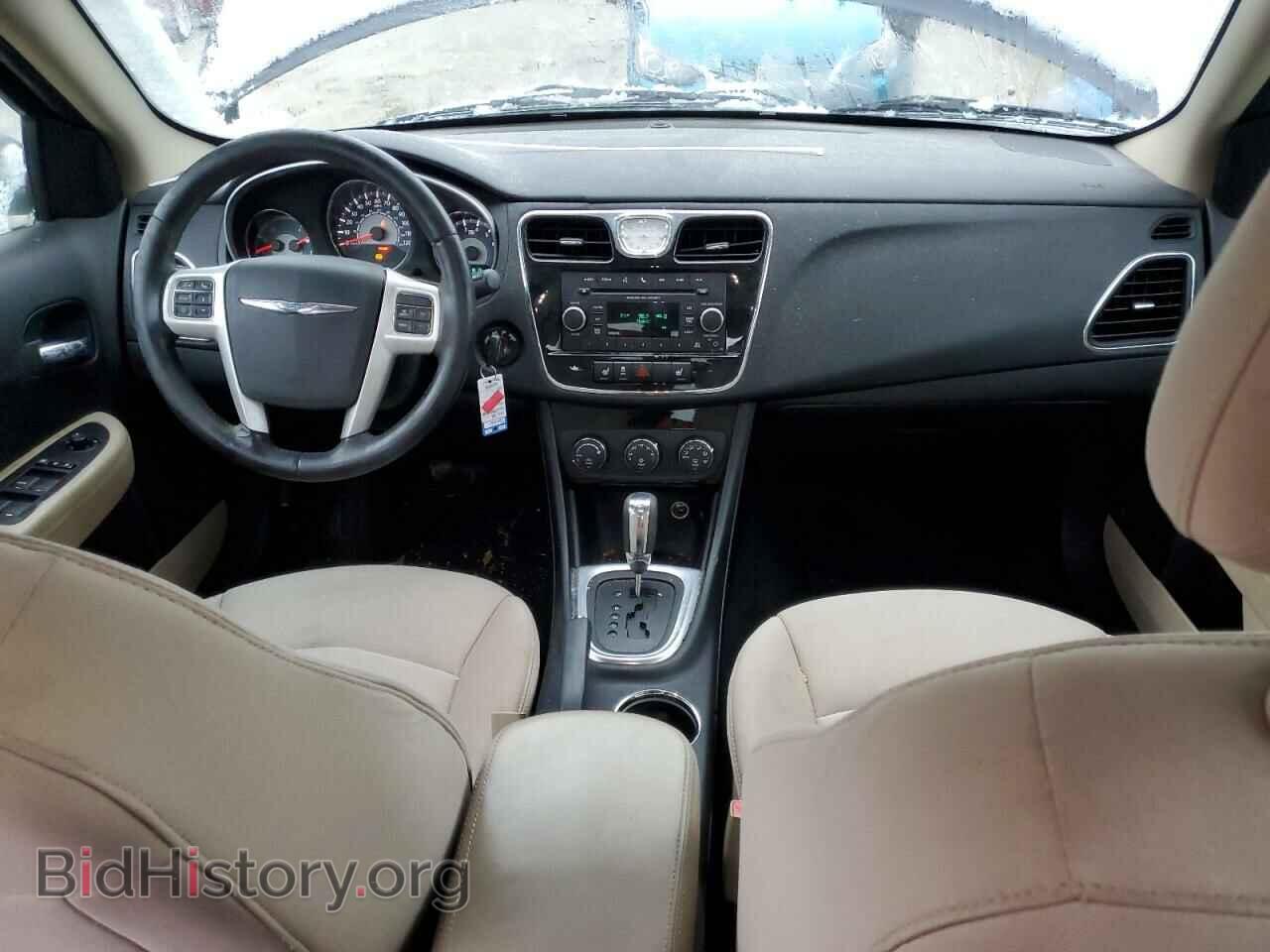 2012 CHRYSLER 200 - VIN: 1C3CCBBG2CN197906 - Фото 8