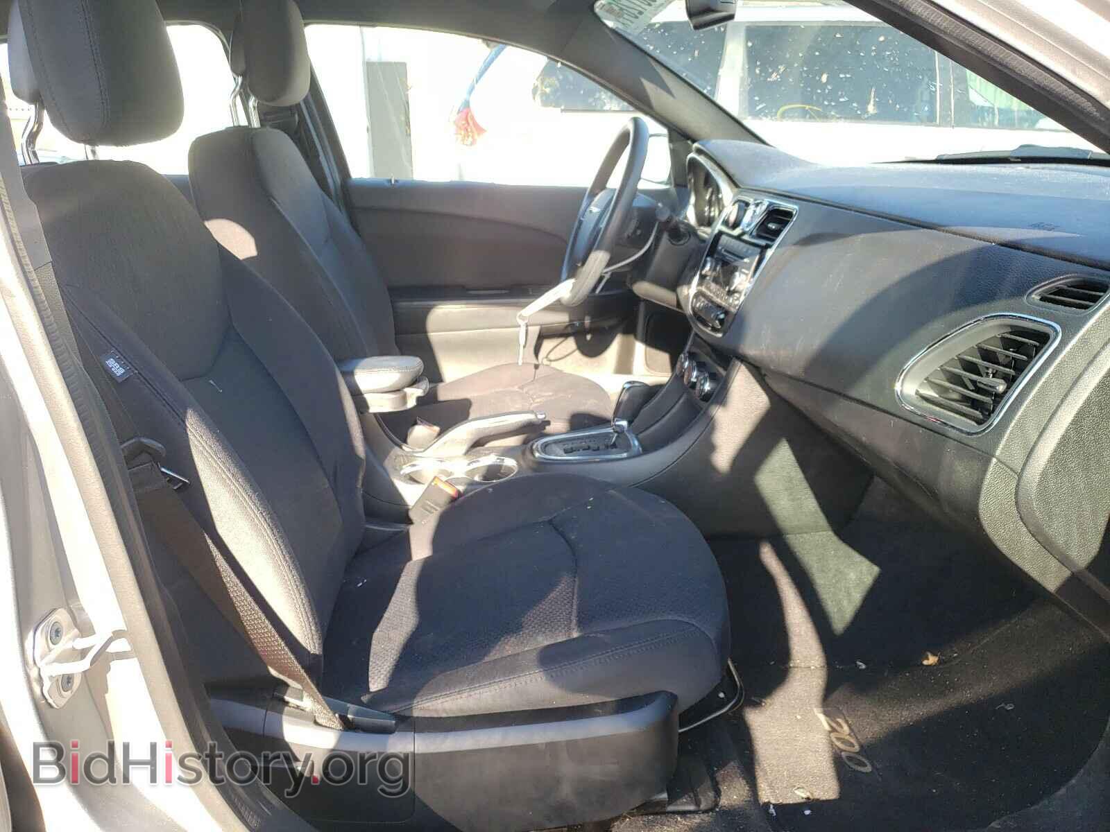 2013 CHRYSLER 200 - VIN: 1C3CCBAG5DN739552 - Фото 5