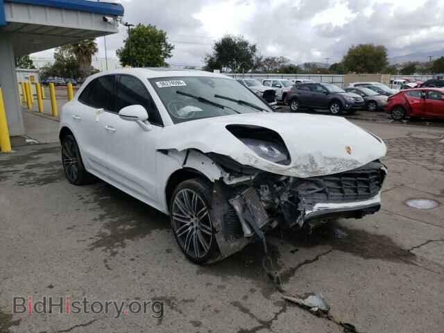 2015 Porsche MACAN Macan Turb (VIN WP1AF2A50FLB47725) — photo 1 of 10, Copart, damage: front end