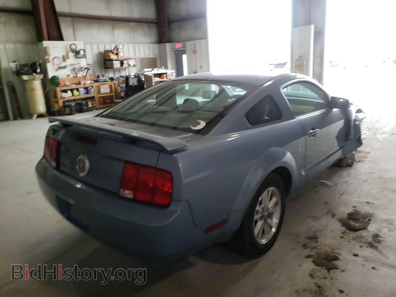 2007 FORD MUSTANG - VIN: 1ZVHT80NX75274613 - Фото 4