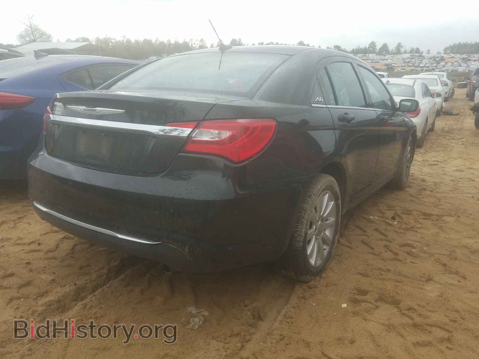 2013 CHRYSLER 200 - VIN: 1C3CCBBB8DN587981 - Фото 4