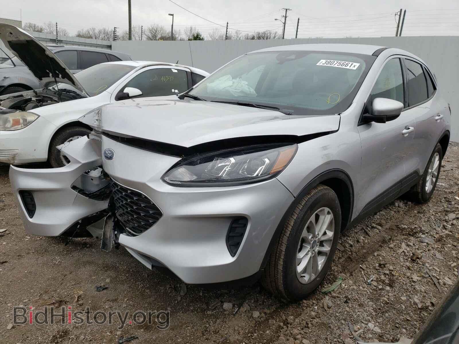 2020 FORD ESCAPE - VIN: 1FMCU0G61LUA08824 - Фото 2