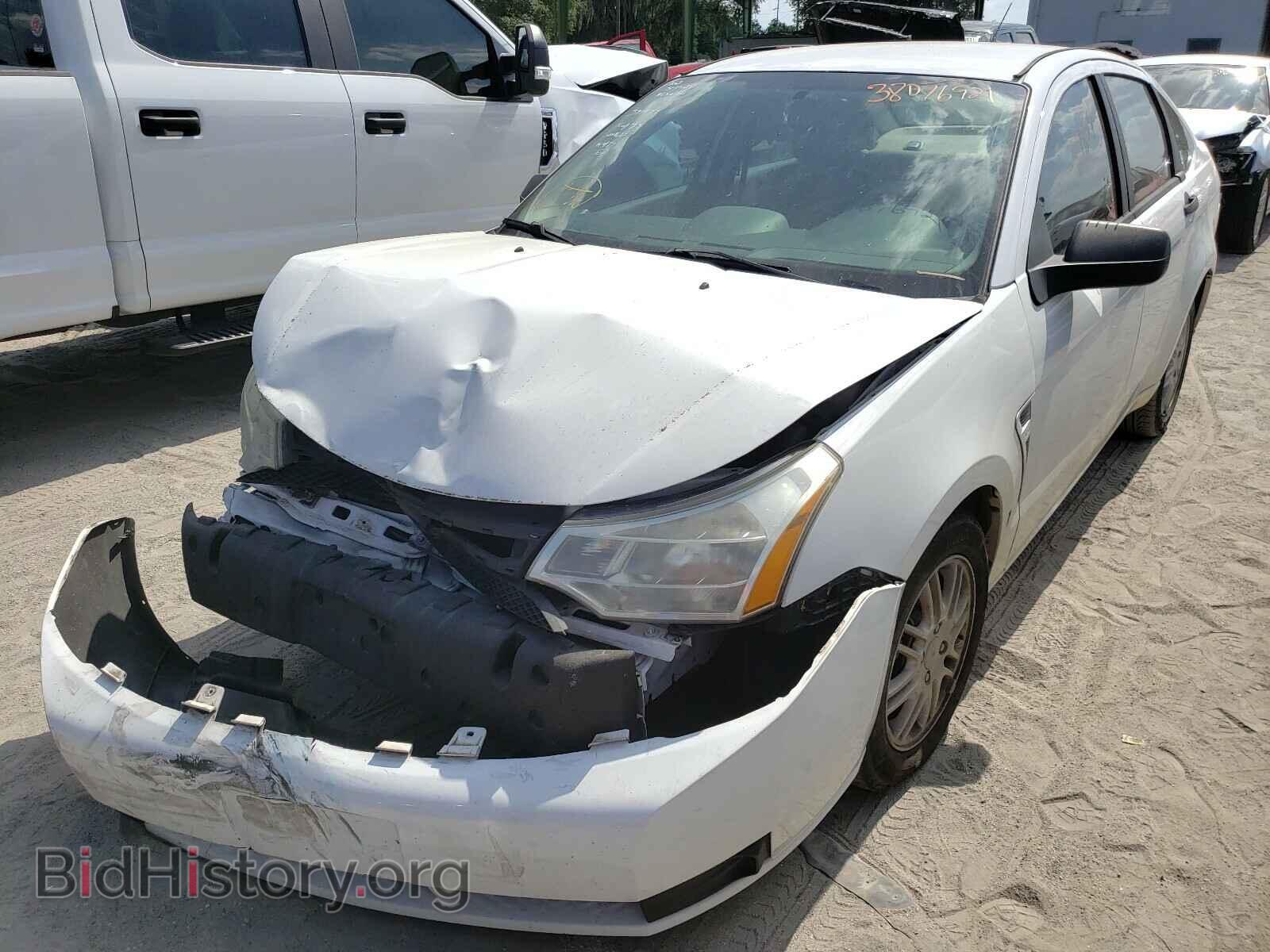 2008 FORD FOCUS - VIN: 1FAHP35N88W143992 - Фото 2