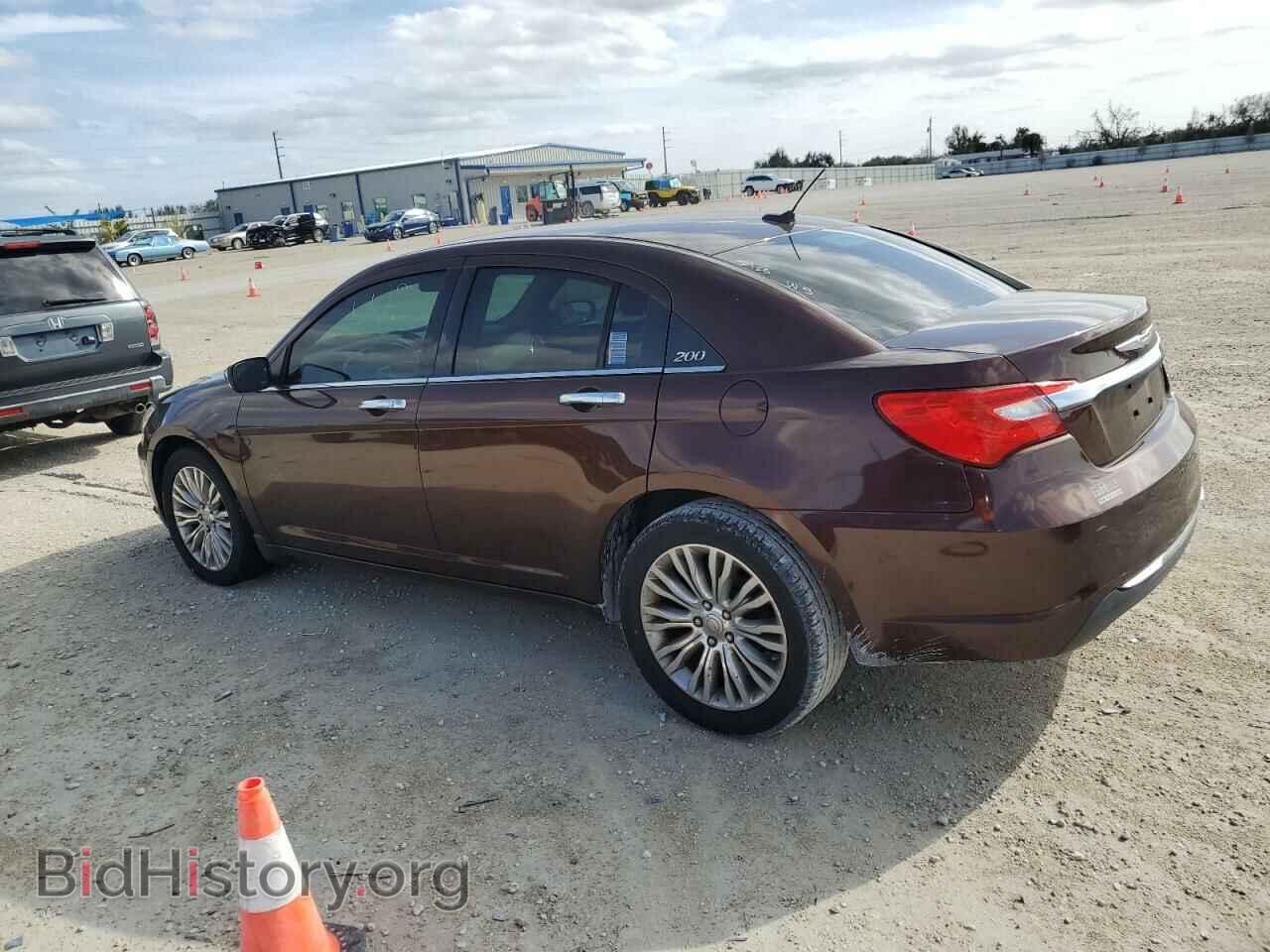2012 CHRYSLER 200 - VIN: 1C3CCBCB4CN169608 - Photo 2