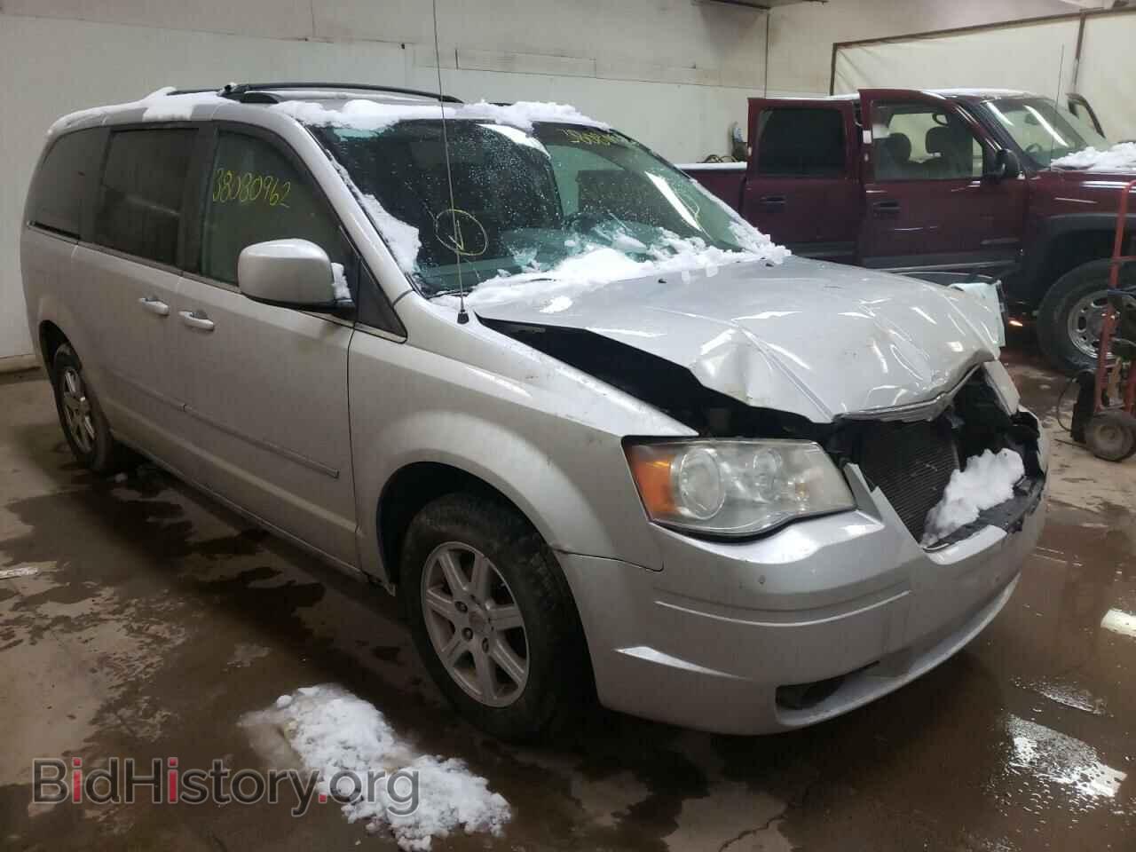 Photo 2A4RR5D14AR480073 - CHRYSLER MINIVAN 2010
