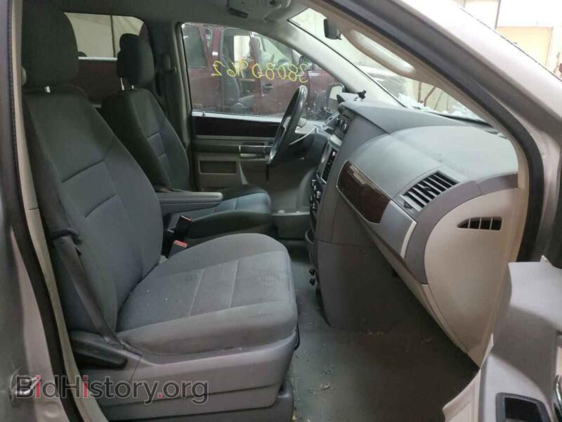 2010 Chrysler MINIVAN (VIN 2A4RR5D14AR480073) — фото 5 из 10