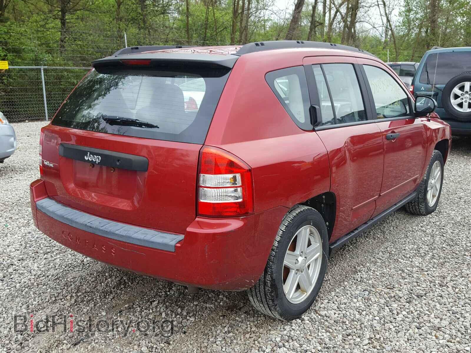 2008 JEEP COMPASS - VIN: 1J8FT47W28D785265 - Фото 4