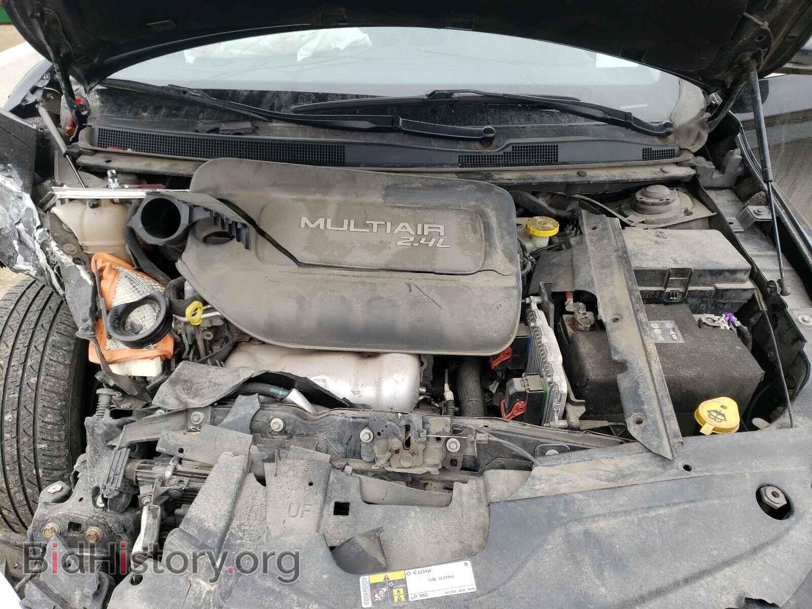 2015 CHRYSLER 200 - VIN: 1C3CCCFB1FN510582 - Фото 7