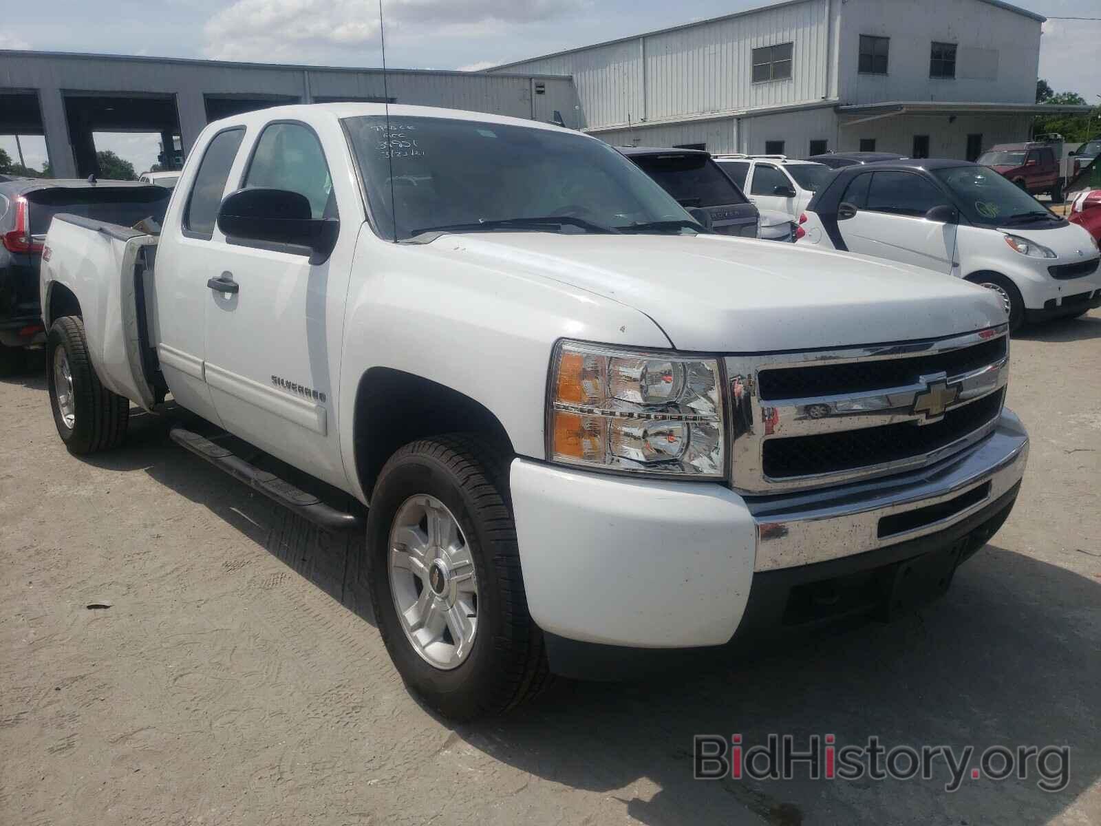 Photo 1GCSCSE00AZ209773 - CHEVROLET SILVERADO 2010