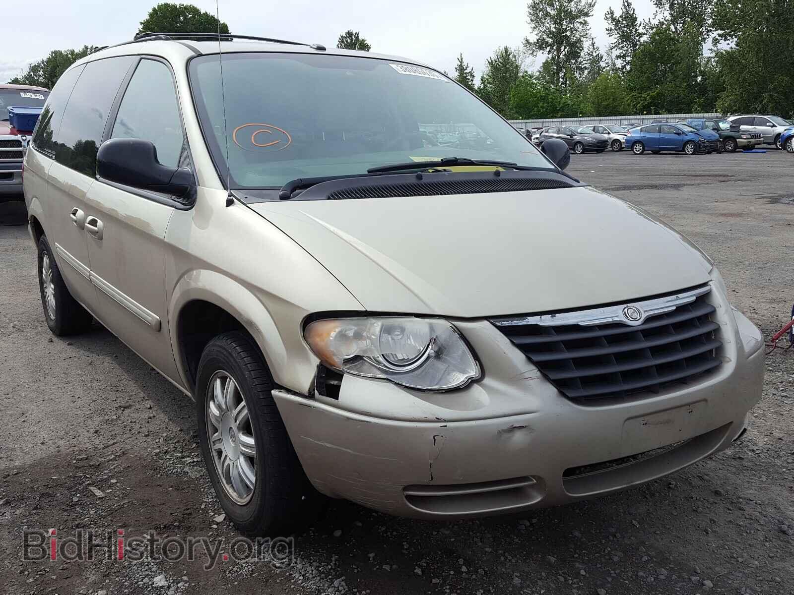Photo 2A4GP54L06R887619 - CHRYSLER MINIVAN 2006