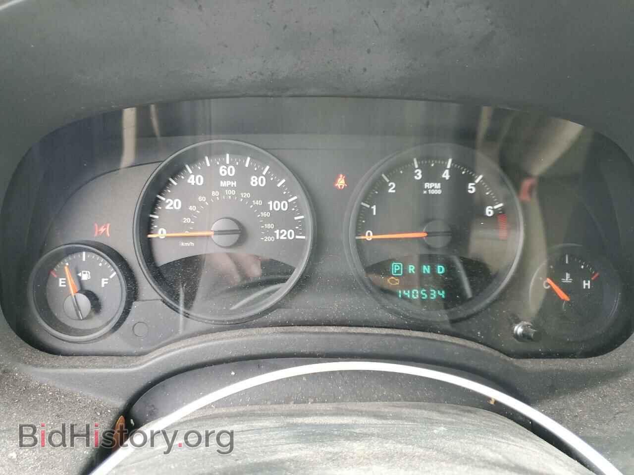 2010 JEEP COMPASS - VIN: 1J4NT1FB3AD624732 - Фото 9
