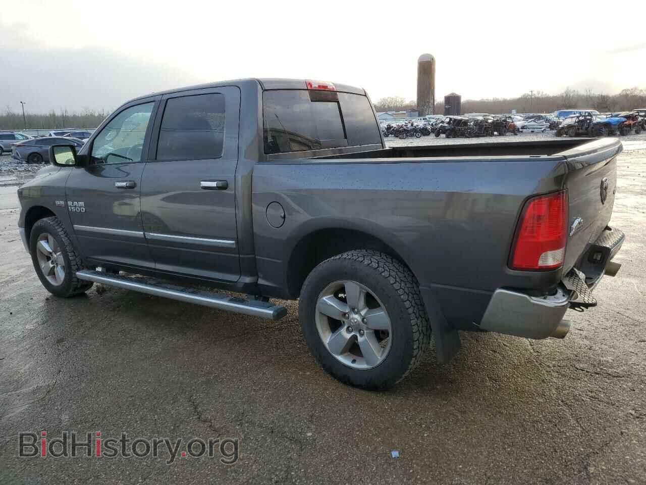 2017 RAM 1500 - VIN: 3C6RR7LT1HG722569 - Фото 2