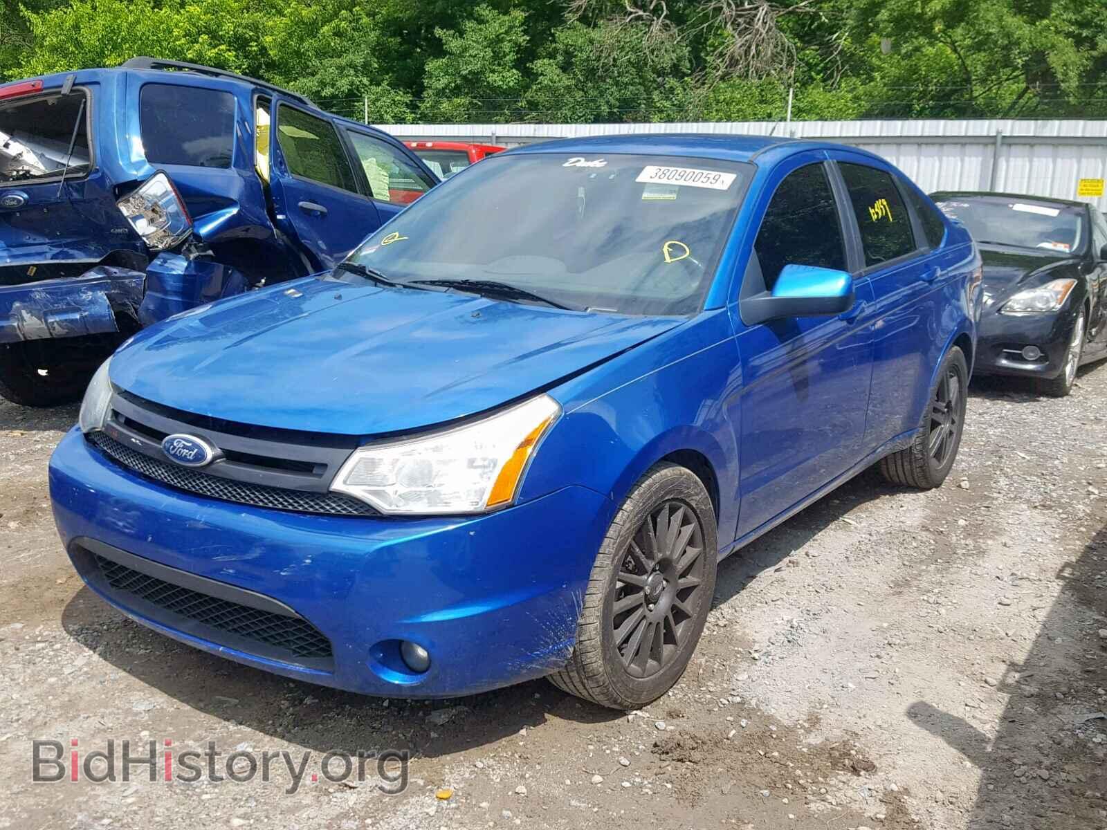 2011 FORD FOCUS - VIN: 1FAHP3GN2BW115612 - Фото 2