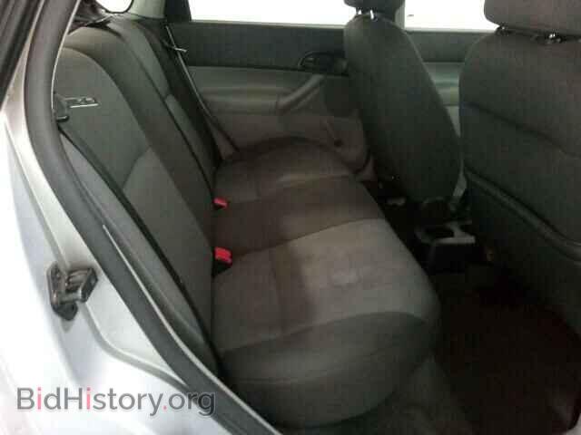 2006 FORD FOCUS - VIN: 1FAFP34N56W132387 - Фото 6