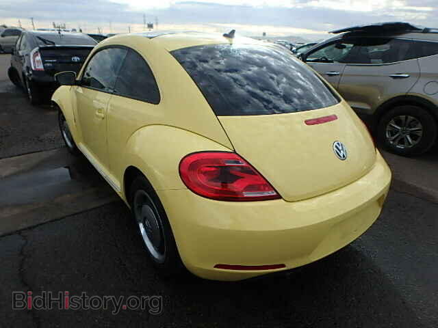 2013 VOLKSWAGEN BEETLE - VIN: 3VWJP7AT4DM620724 - Фото 3