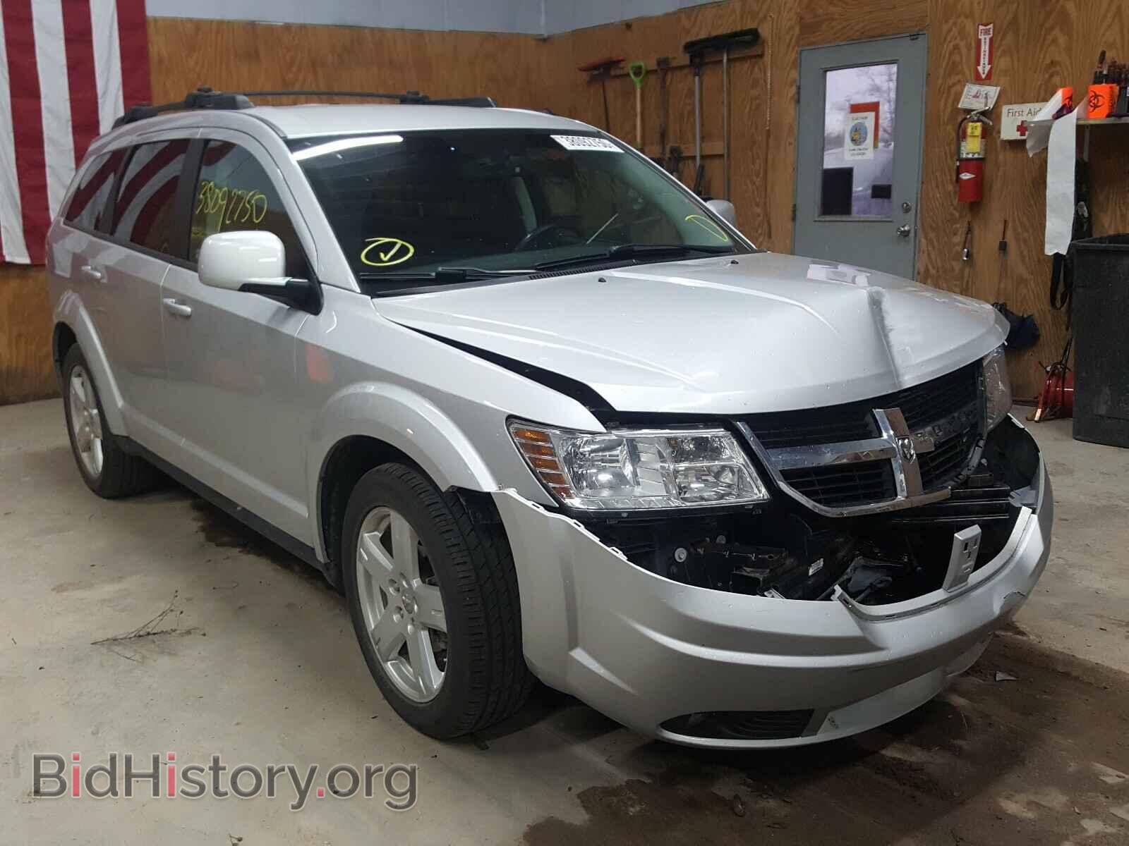 Фотография 3D4PH5FVXAT283182 - DODGE JOURNEY 2010