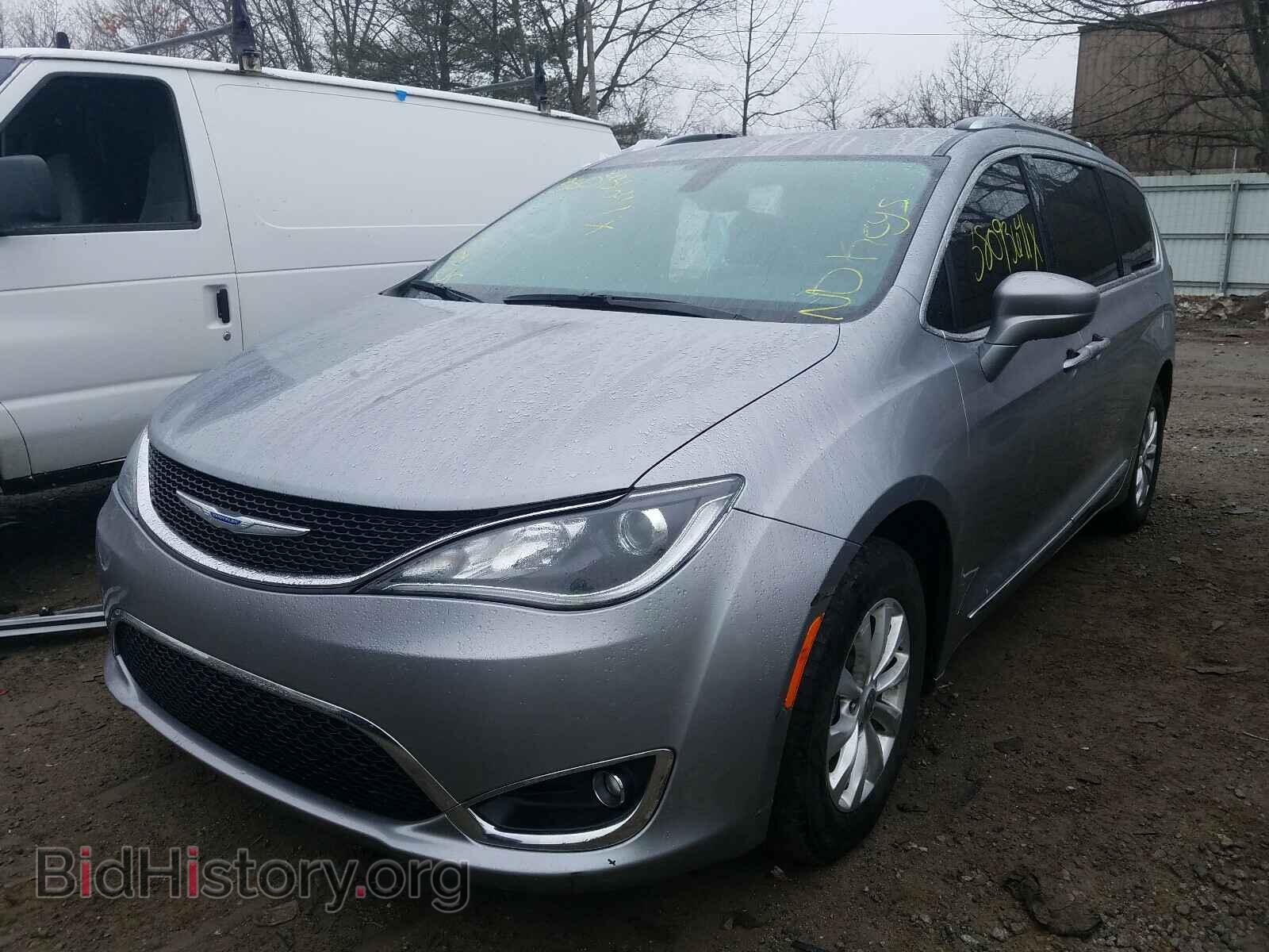 2019 CHRYSLER PACIFICA - VIN: 2C4RC1BG7KR651732 - Фото 2