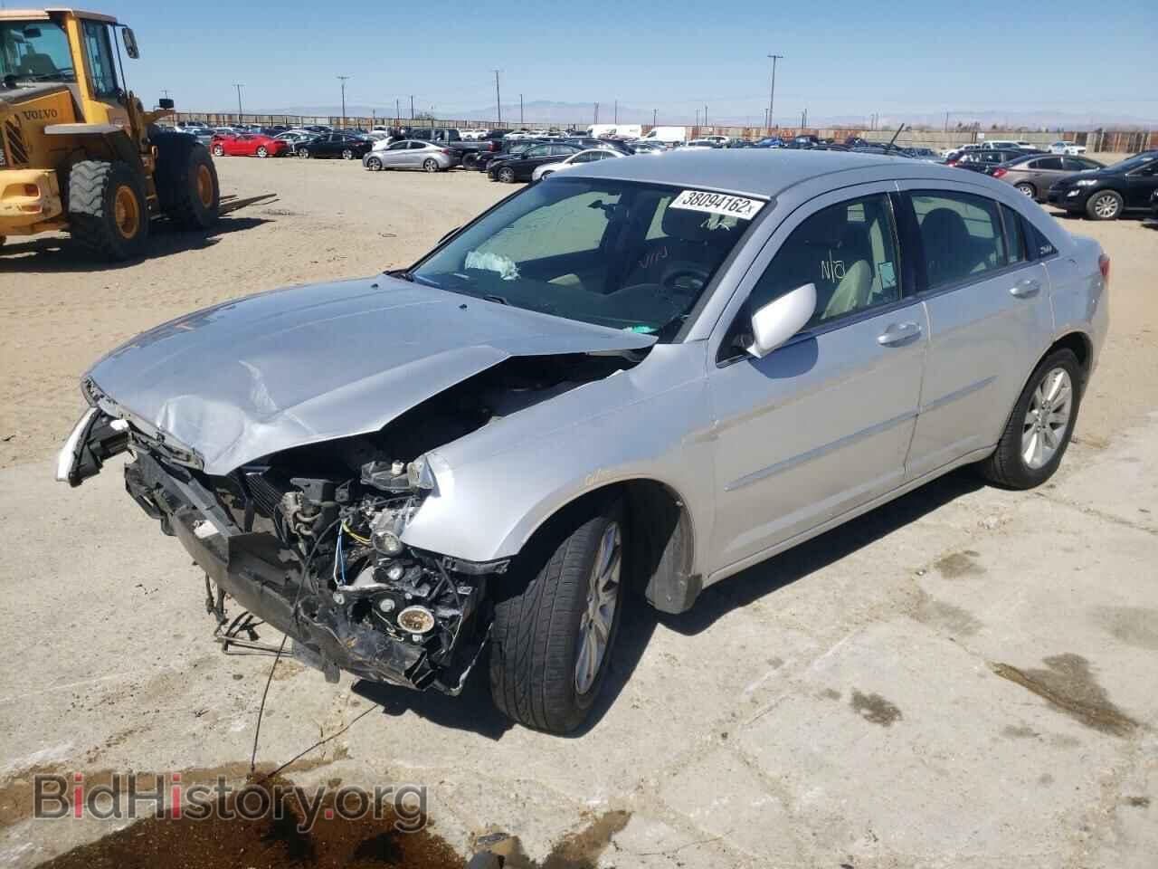 2012 CHRYSLER 200 - VIN: 1C3CCBBB7CN199901 - Фото 2