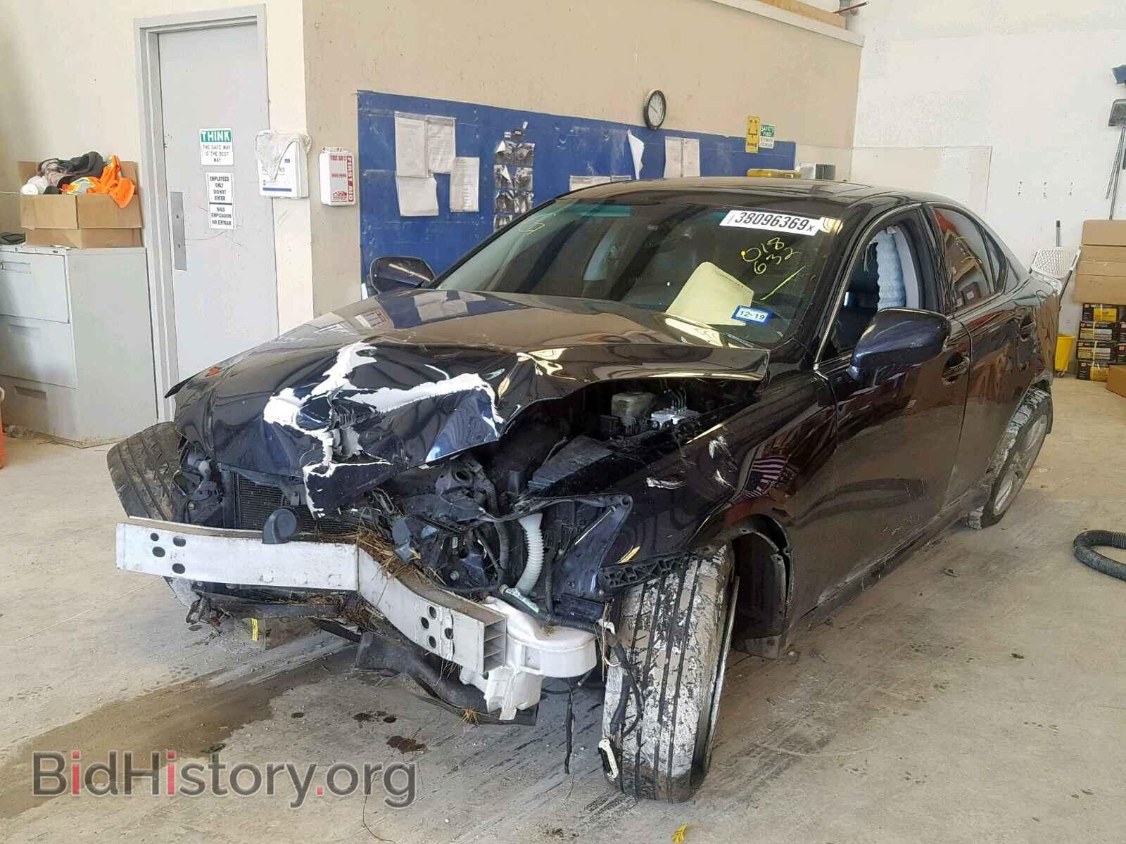 2008 LEXUS IS 250 - VIN: JTHCK262385018632 - Фото 2
