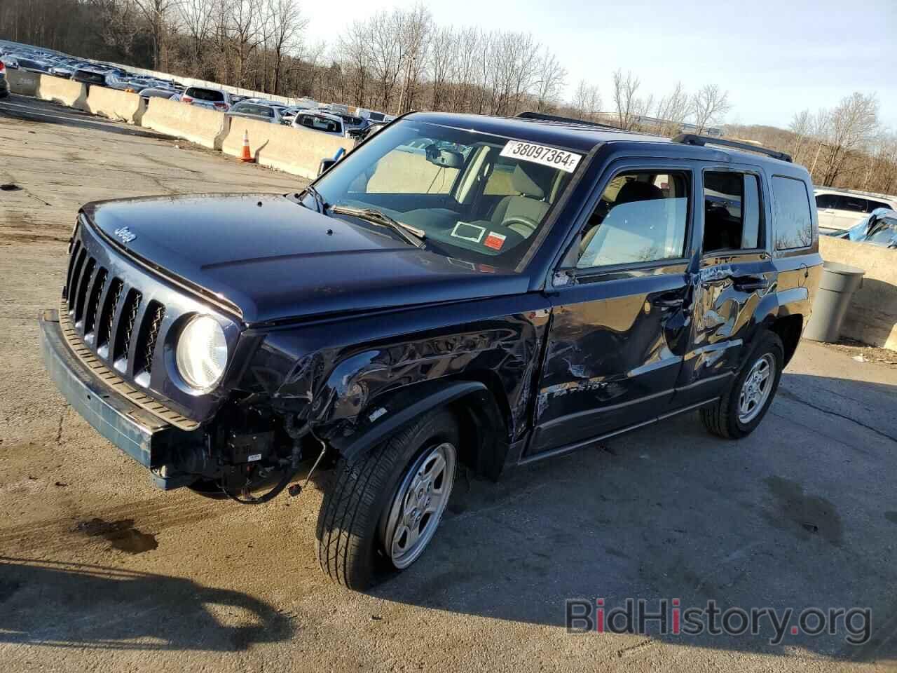 Фотография 1C4NJRBBXGD683012 - JEEP PATRIOT 2016