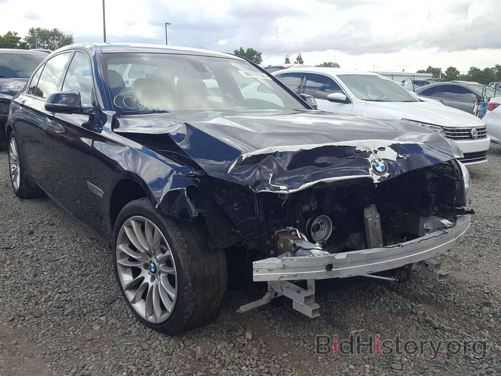 Photo WBAYE8C54DD131857 - BMW 7 SERIES 2013