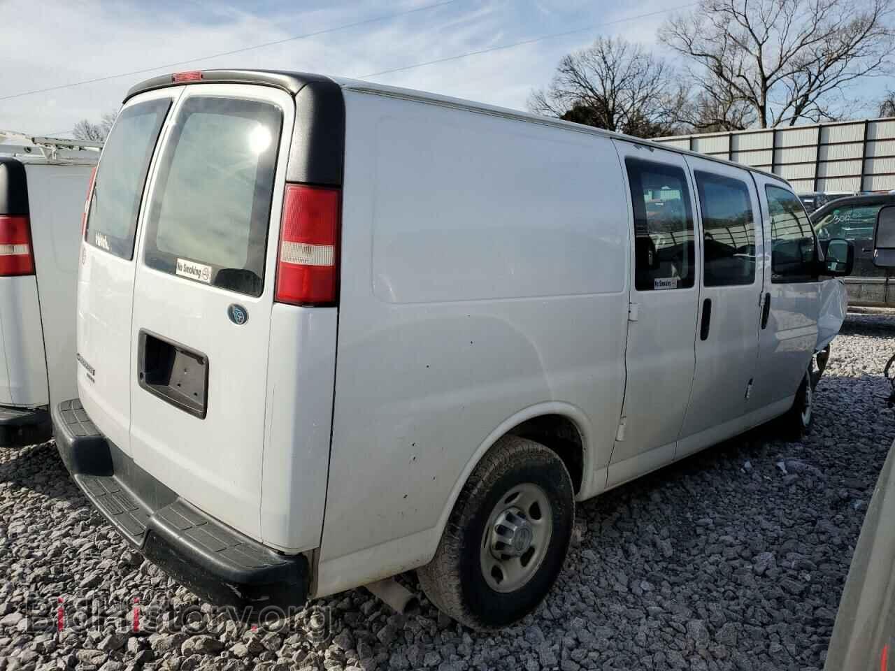 2012 CHEVROLET EXPRESS - VIN: 1GCWGFCA5C1158829 - Фото 3