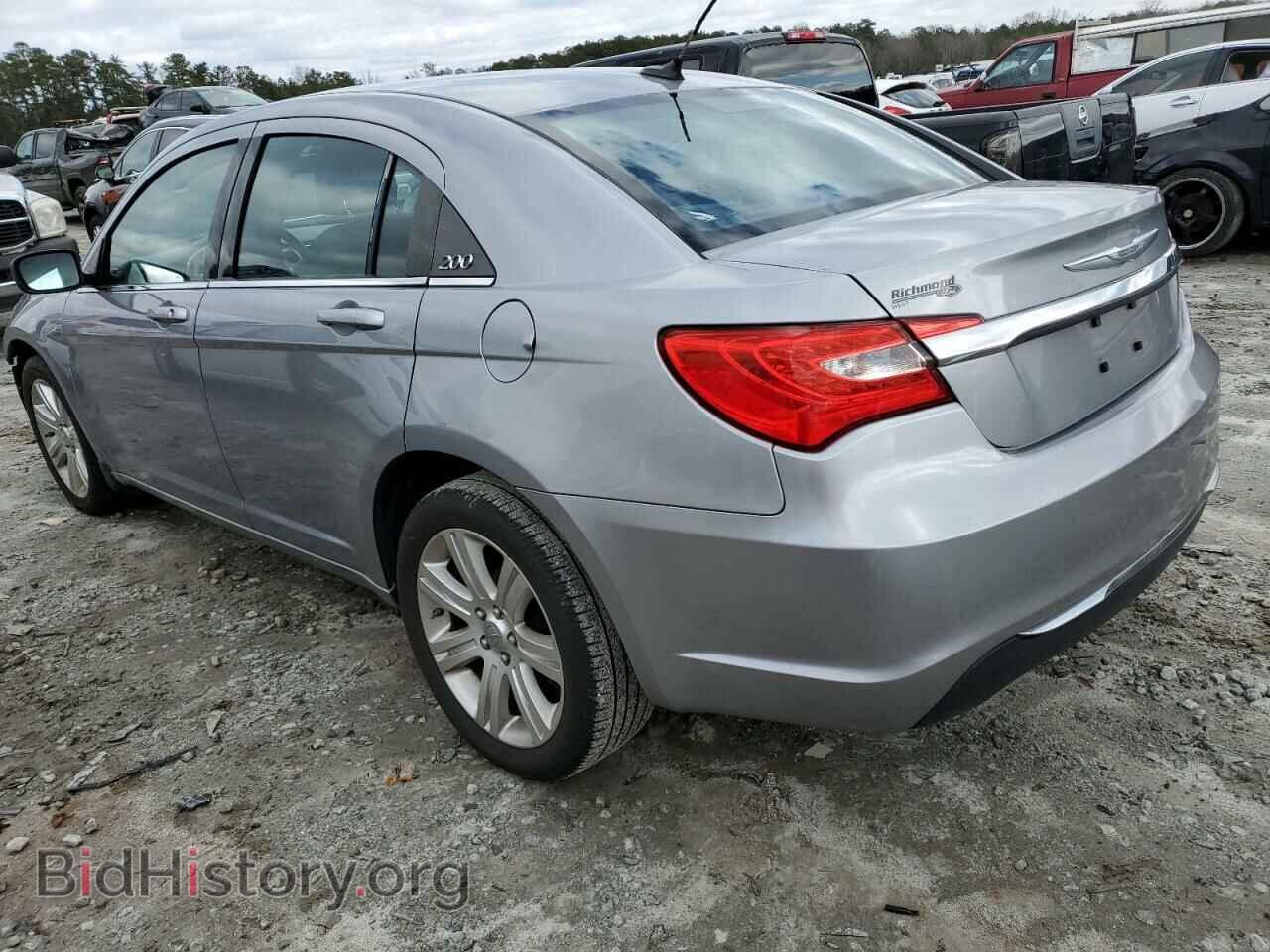 2013 CHRYSLER 200 - VIN: 1C3CCBBB7DN542790 - Фото 2