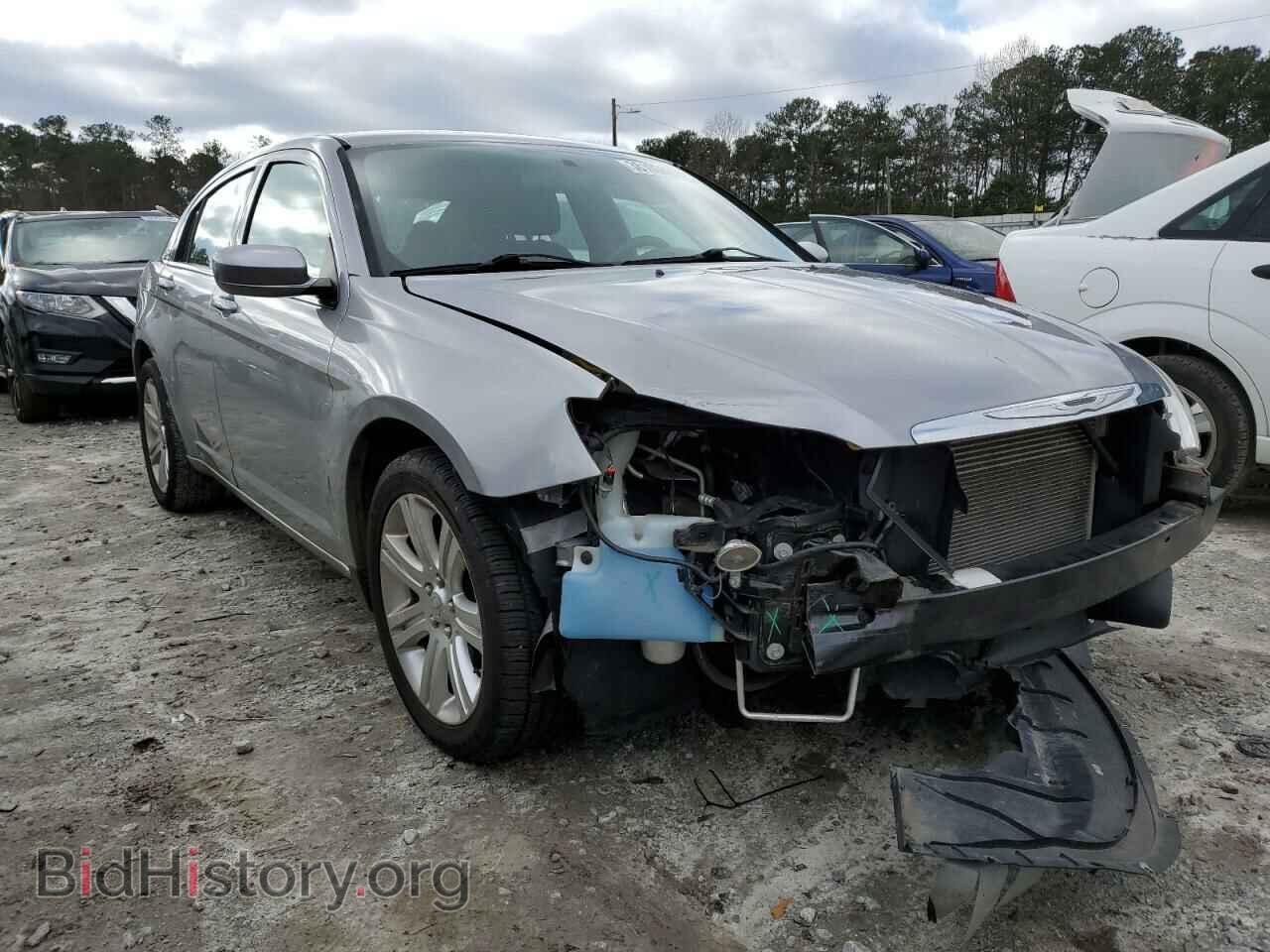 2013 CHRYSLER 200 - VIN: 1C3CCBBB7DN542790 - Фото 4