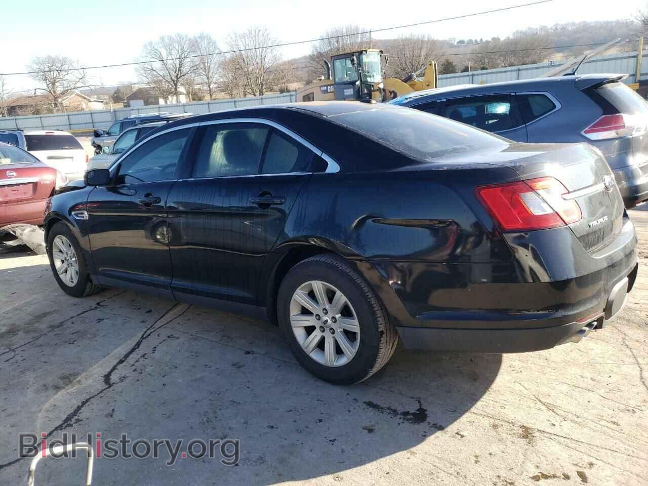 2012 FORD TAURUS - VIN: 1FAHP2DW2CG130632 - Photo 2