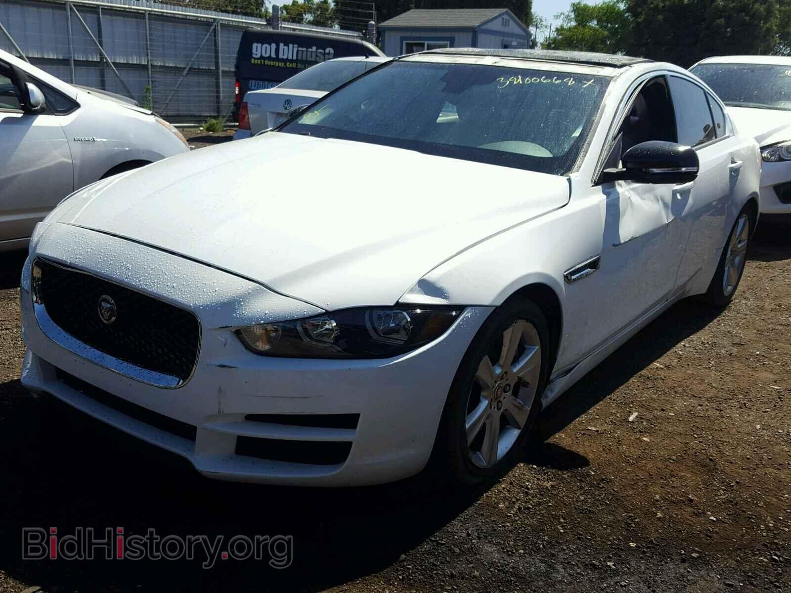 2017 JAGUAR XE - VIN: SAJAD4BG8HA946901 - Фото 2
