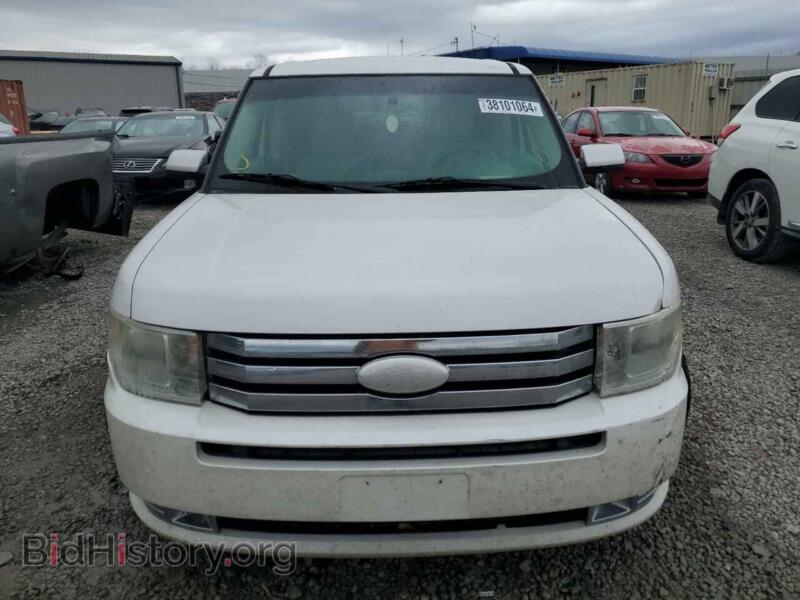 2011 Ford FLEX (VIN 2FMGK5CC9BBD29983) — фото 5 из 12