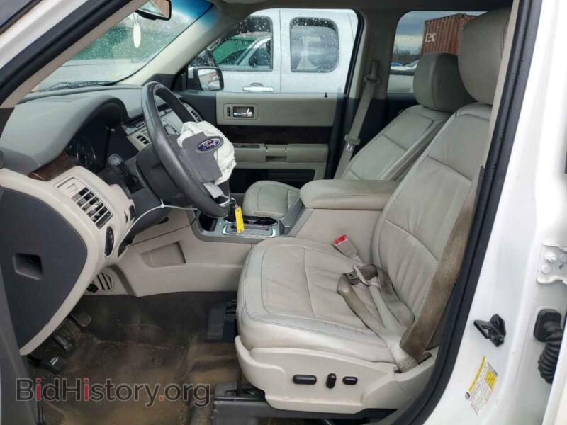 2011 Ford FLEX (VIN 2FMGK5CC9BBD29983) — фото 7 из 12