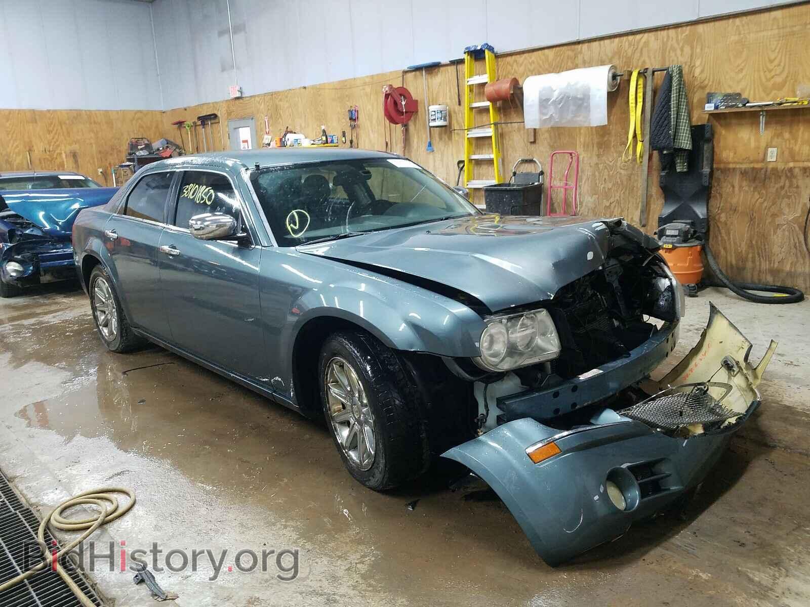 Photo 2C3AA63H25H174780 - CHRYSLER 300 2005