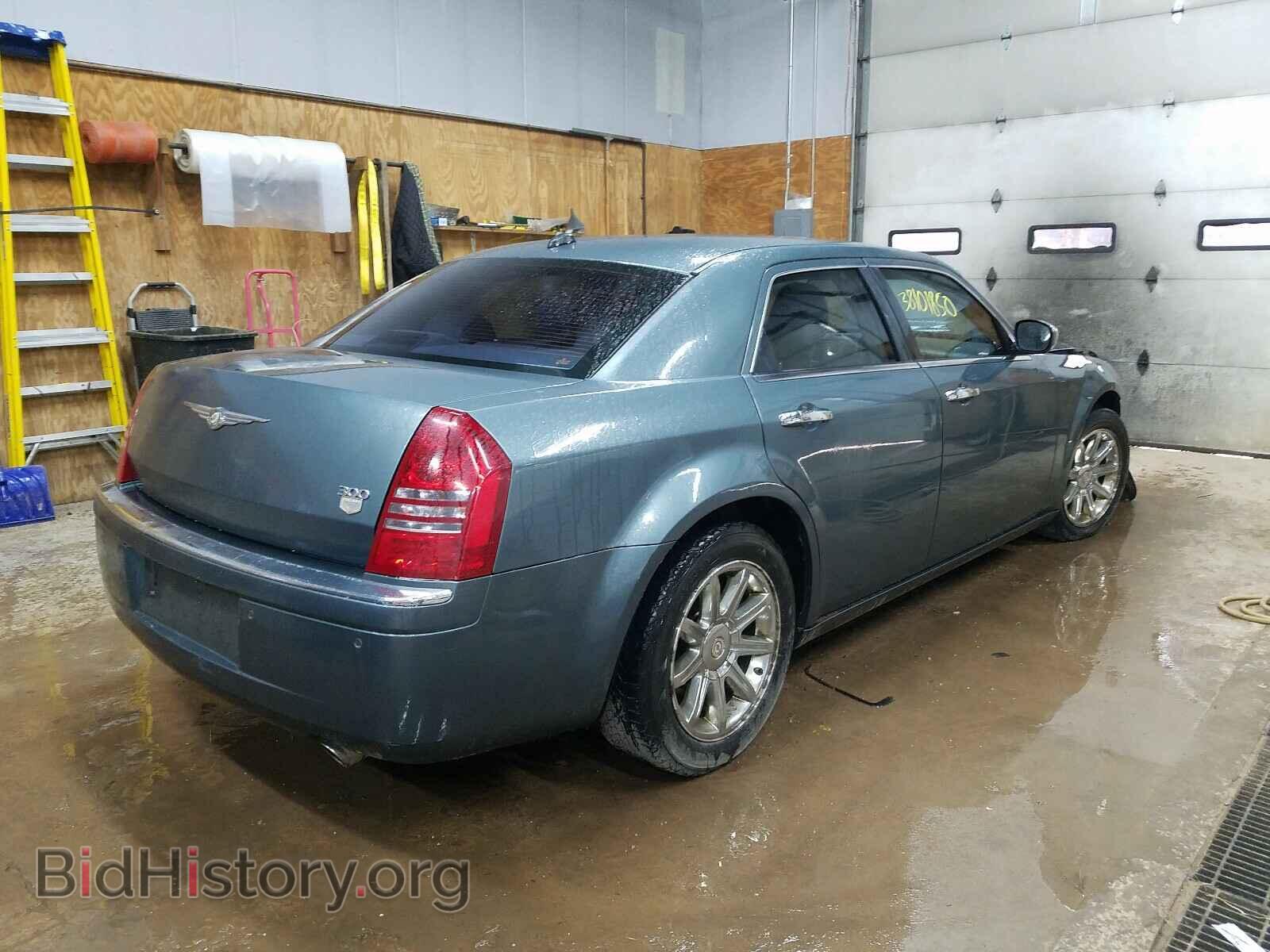 2005 CHRYSLER 300 - VIN: 2C3AA63H25H174780 - Фото 4