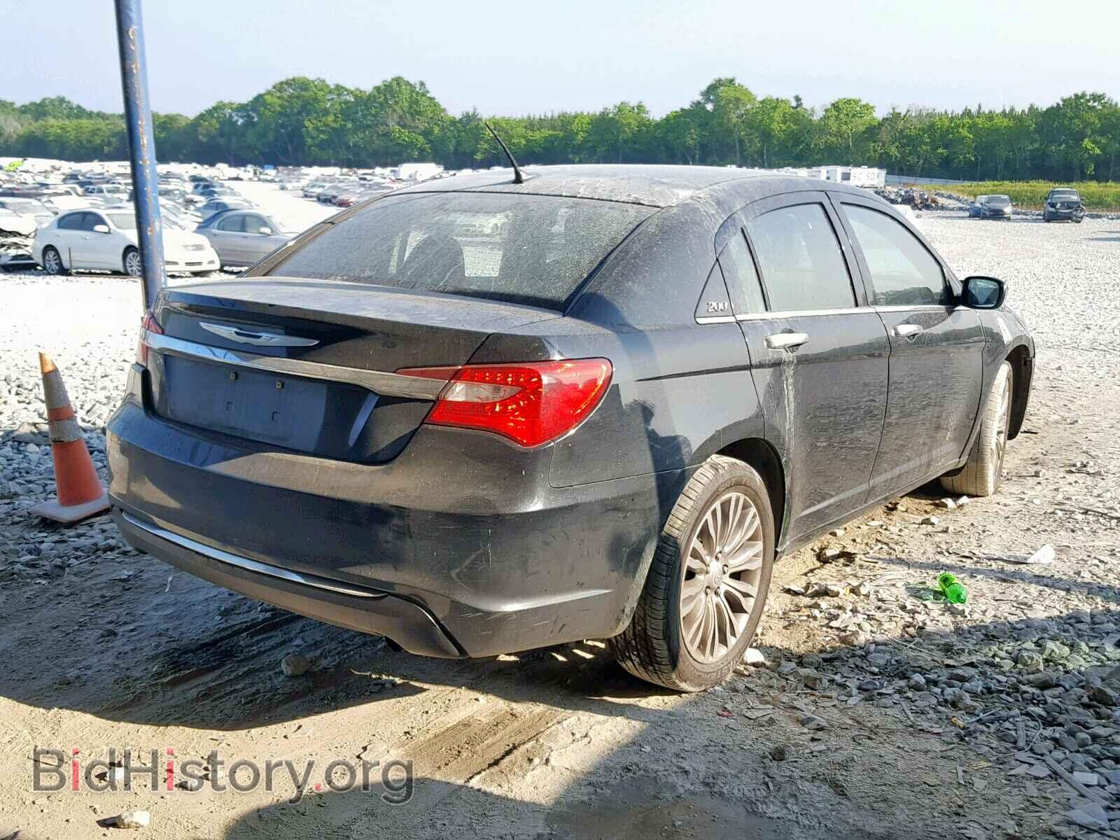 2012 CHRYSLER 200 - VIN: 1C3CCBCB3CN223335 - Фото 4