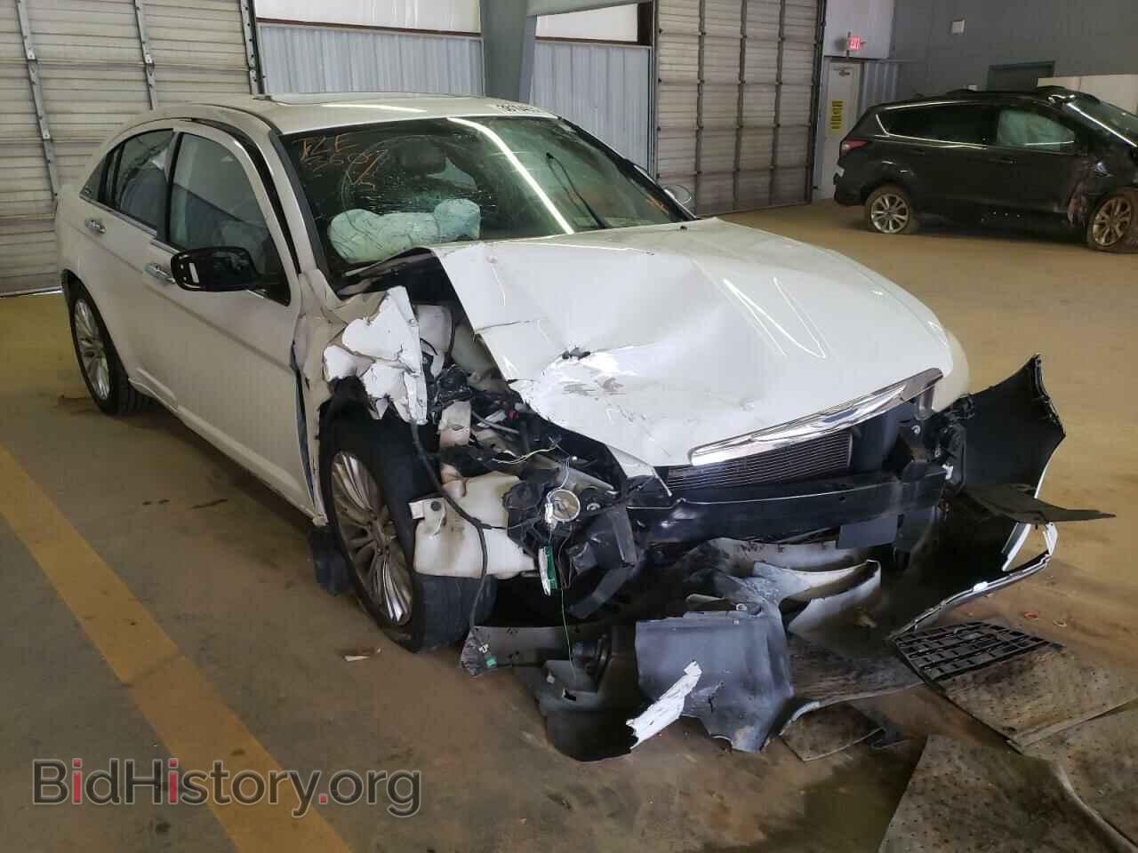 2012 CHRYSLER 200 - VIN: 1C3CCBCB6CN175443 - Фото 9