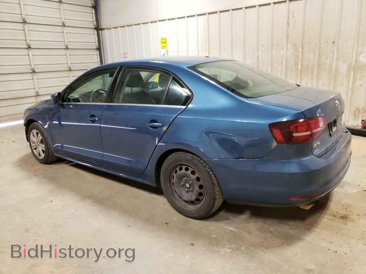 2017 VOLKSWAGEN JETTA - VIN: 3VW2B7AJ2HM212973 - Photo 2