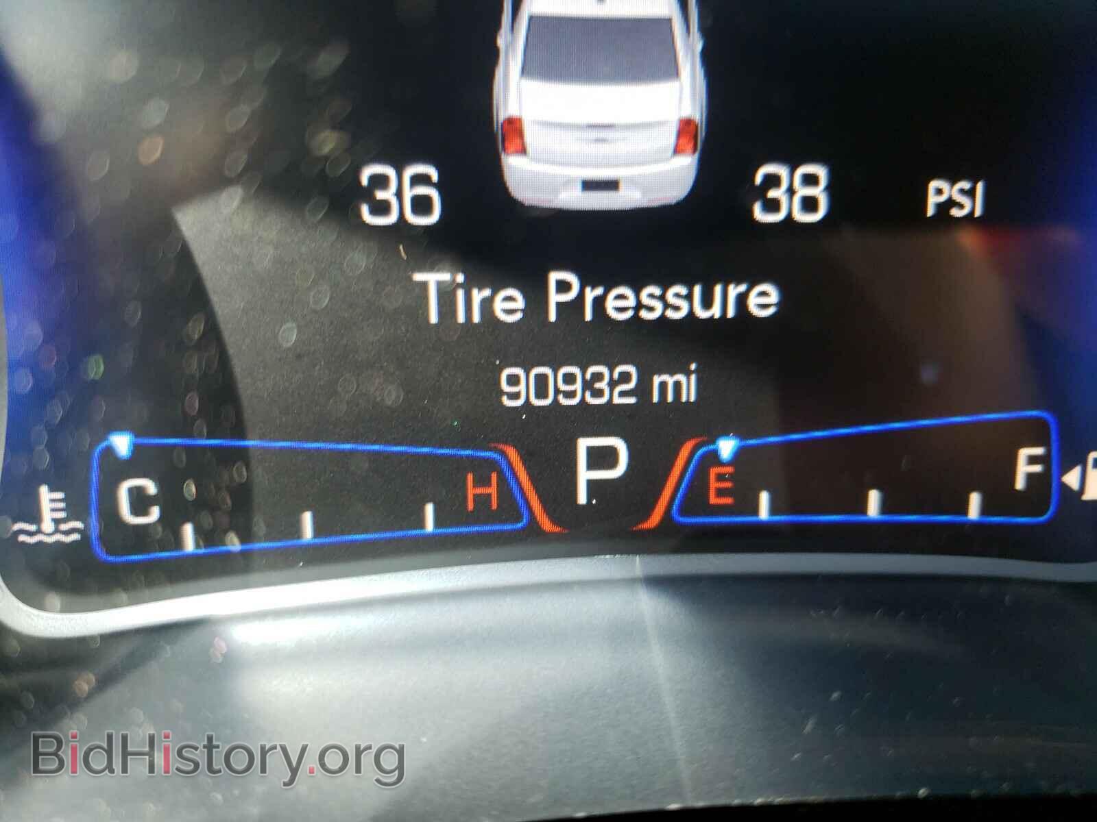 2016 CHRYSLER 300 - VIN: 2C3CCABG2GH334562 - Фото 8