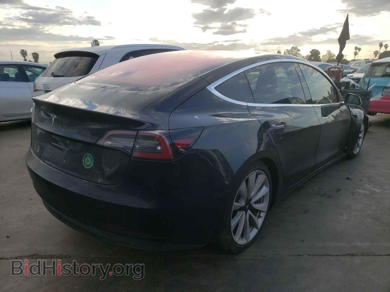 2018 TESLA MODEL 3 - VIN: 5YJ3E1EA3JF041313 - Photo 4