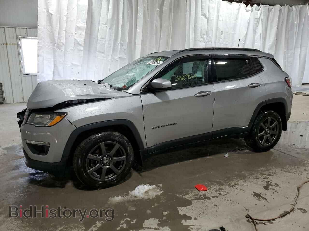 Фотография 3C4NJDBB3JT436810 - JEEP COMPASS 2018