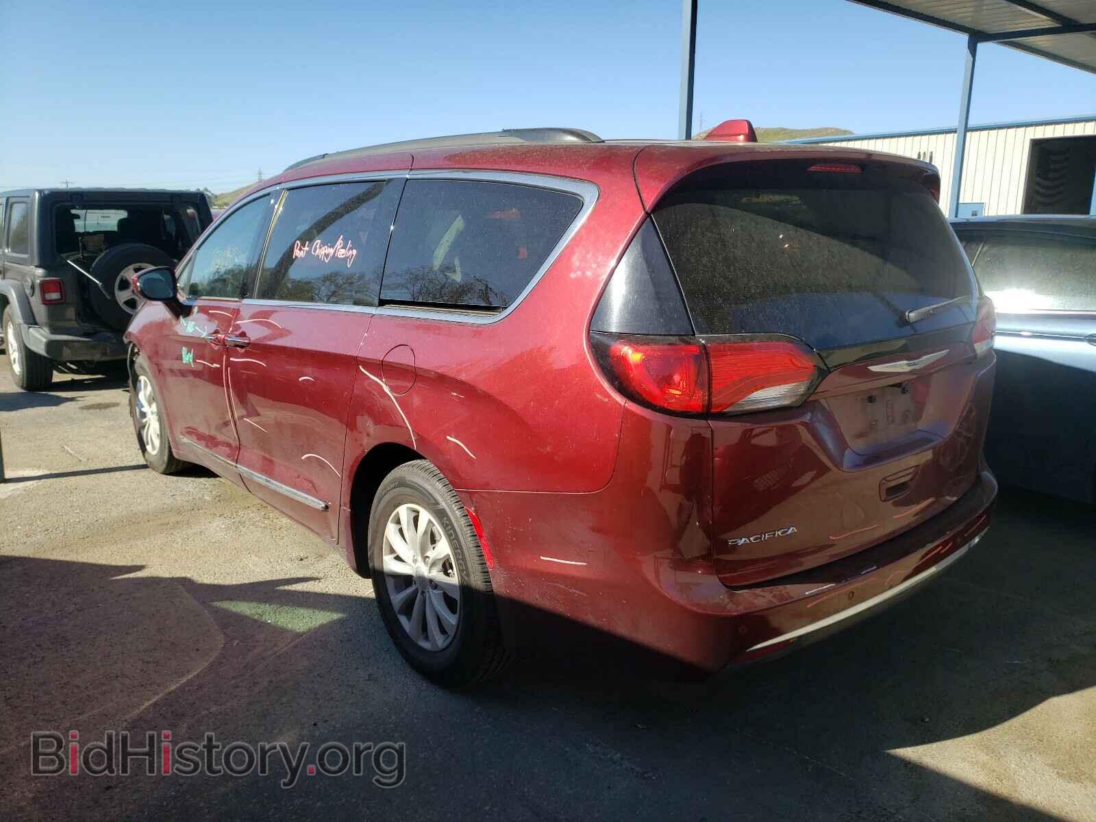 2017 CHRYSLER PACIFICA - VIN: 2C4RC1BG0HR564621 - Фото 3