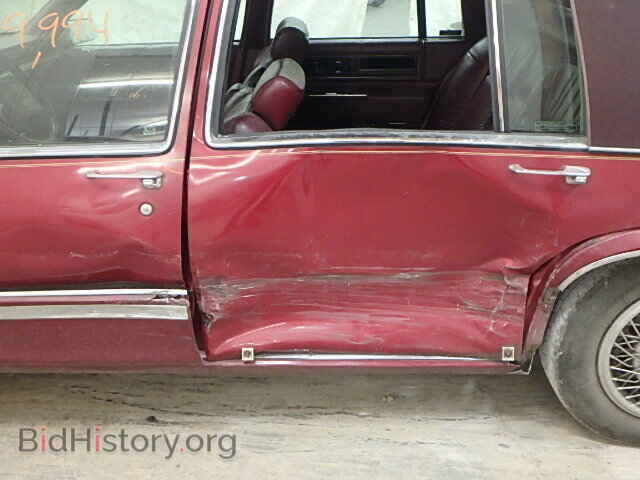 1992 CADILLAC DEVILLE - VIN: 1G6CD53B3N4213460 - Photo 10