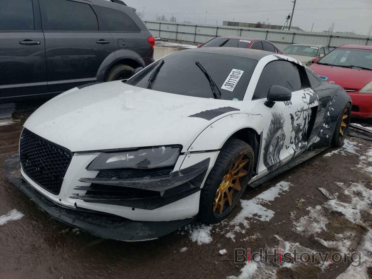 Фотография WUAAU34248N004155 - AUDI R8 2008