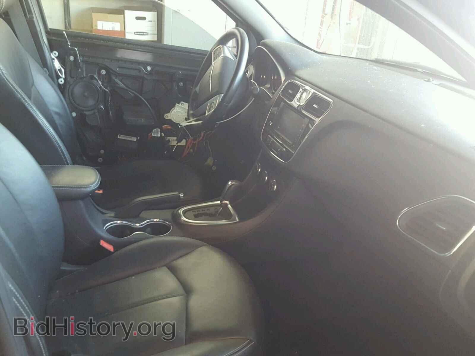 2012 CHRYSLER 200 - VIN: 1C3CCBCG7CN210213 - Фото 5