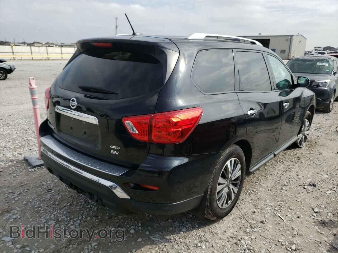 2017 NISSAN PATHFINDER - VIN: 5N1DR2MM1HC610687 - Фото 4
