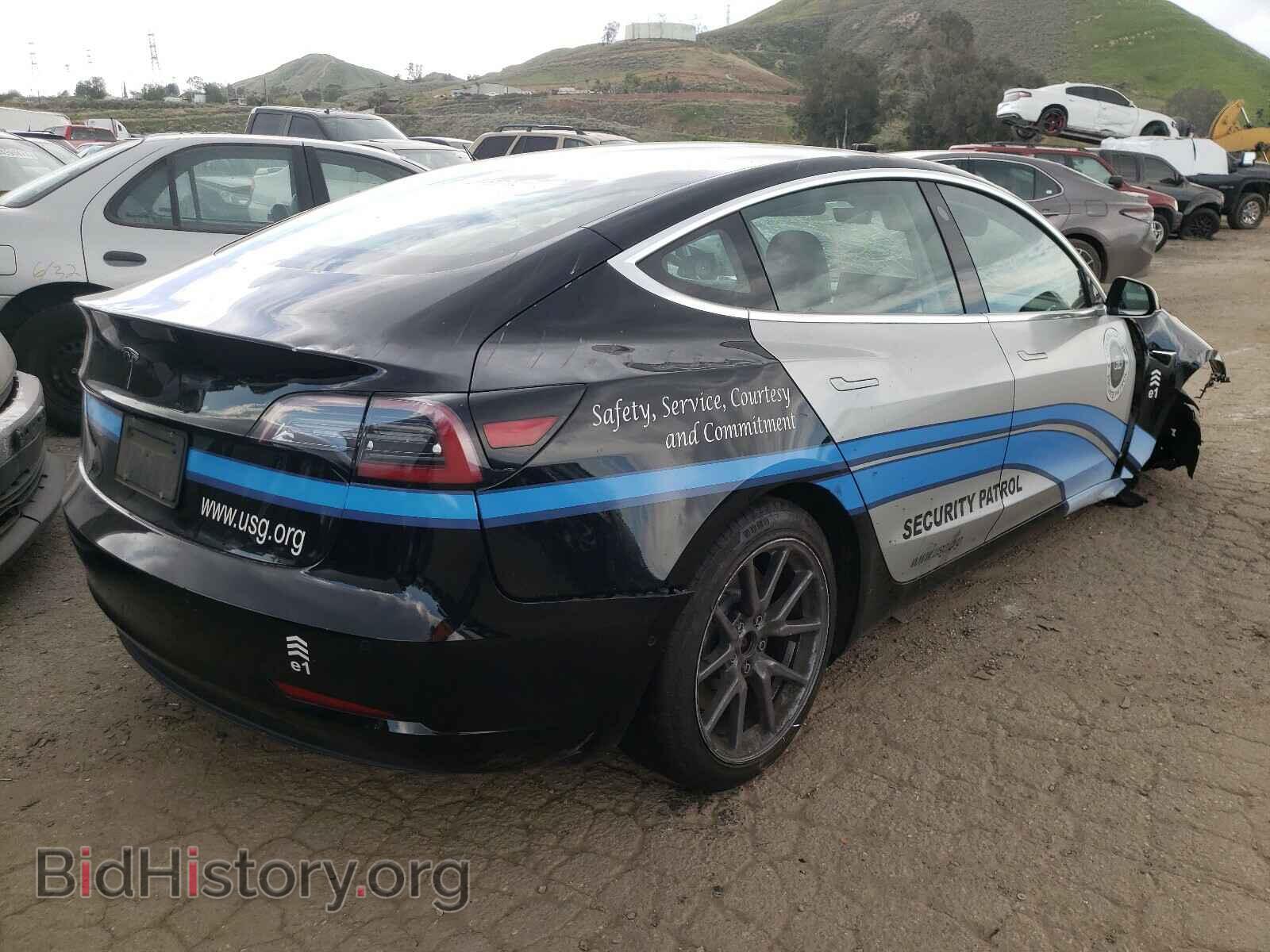 2019 TESLA MODEL 3 - VIN: 5YJ3E1EA7KF394574 - Photo 4