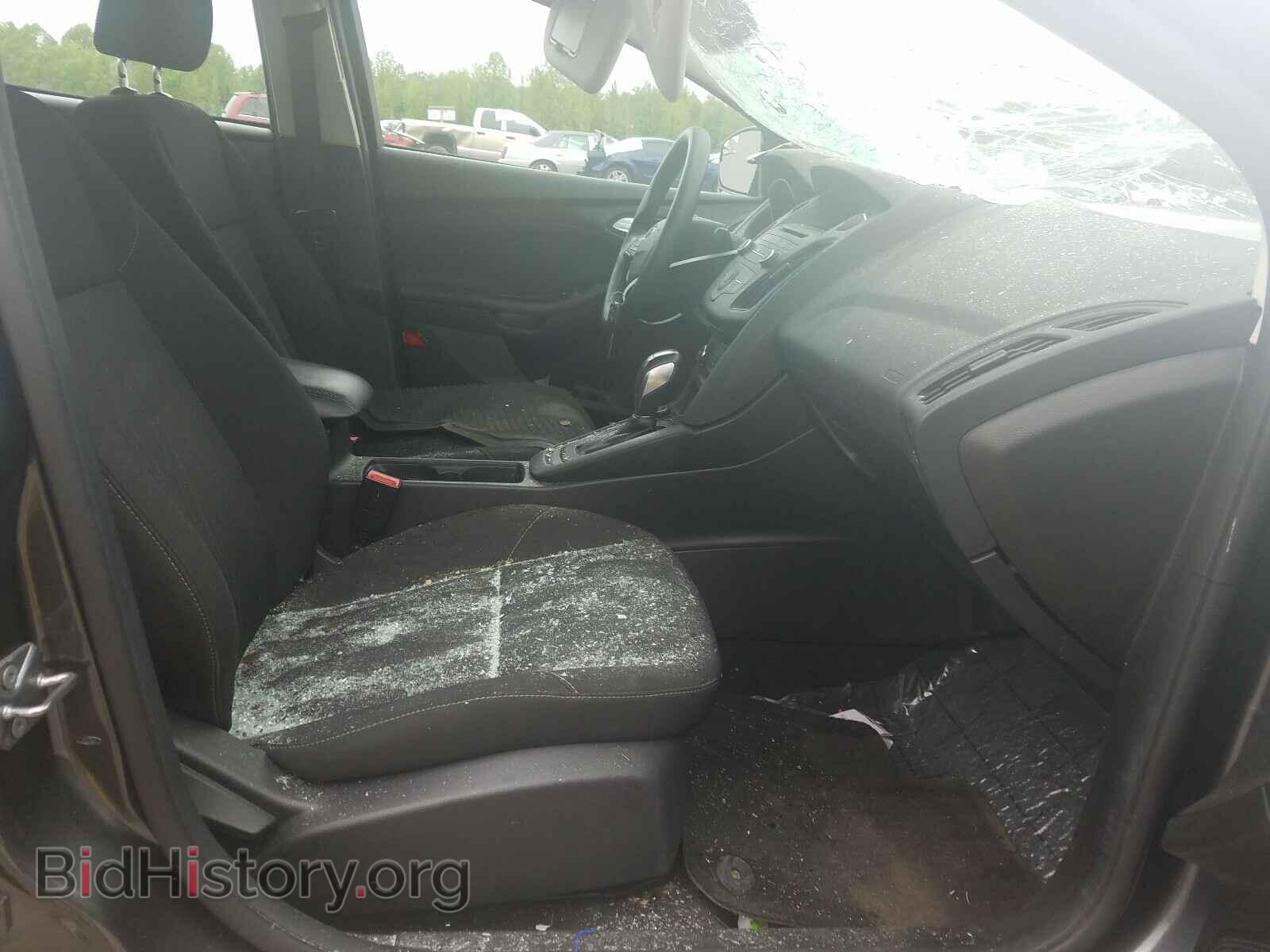 2016 FORD FOCUS - VIN: 1FADP3F22GL385812 - Фото 5