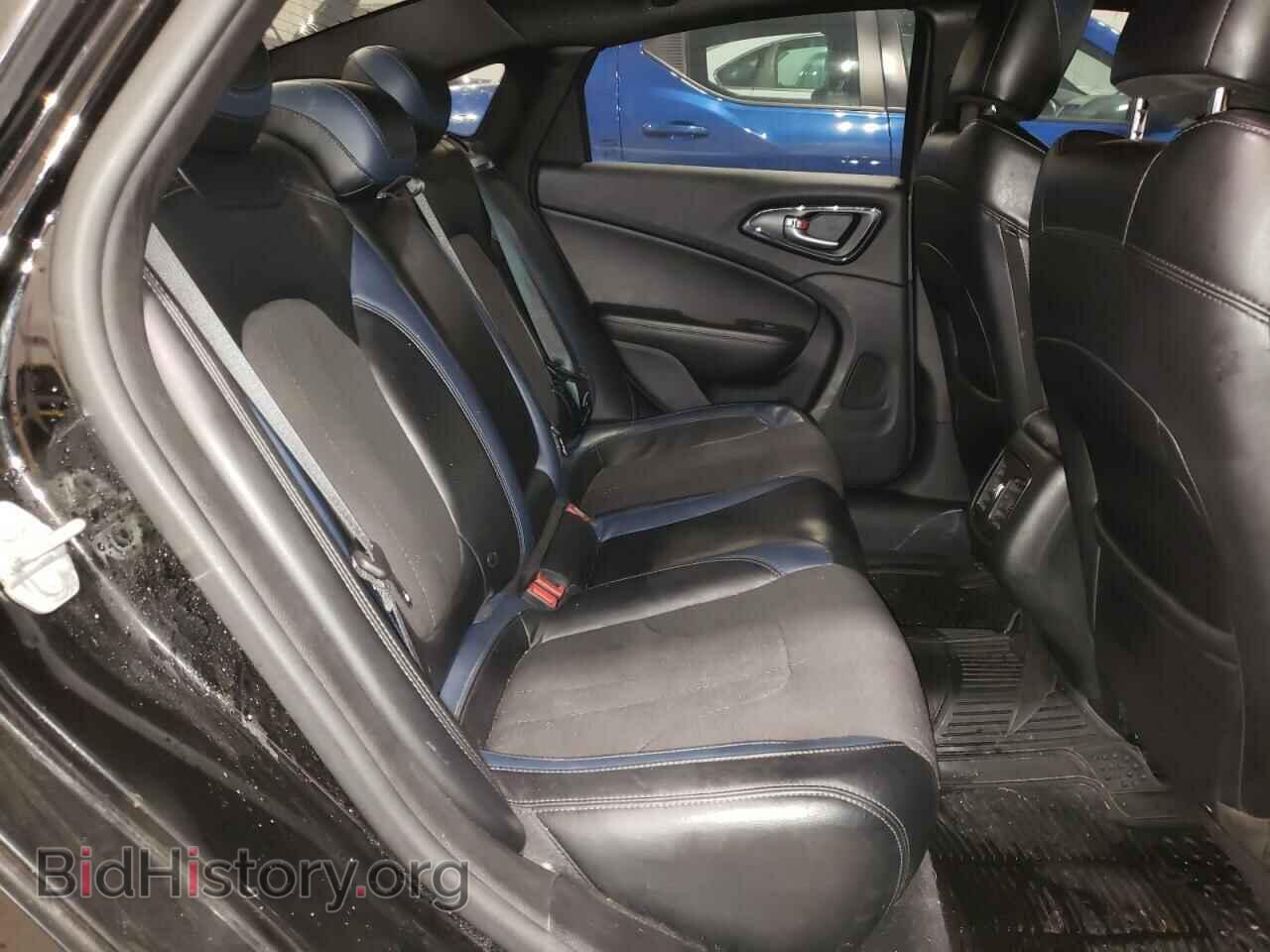 2015 CHRYSLER 200 - VIN: 1C3CCCBB7FN671623 - Фото 10