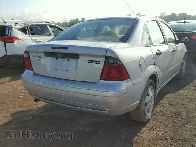 2007 FORD FOCUS - VIN: 1FAFP34N77W306901 - Photo 4